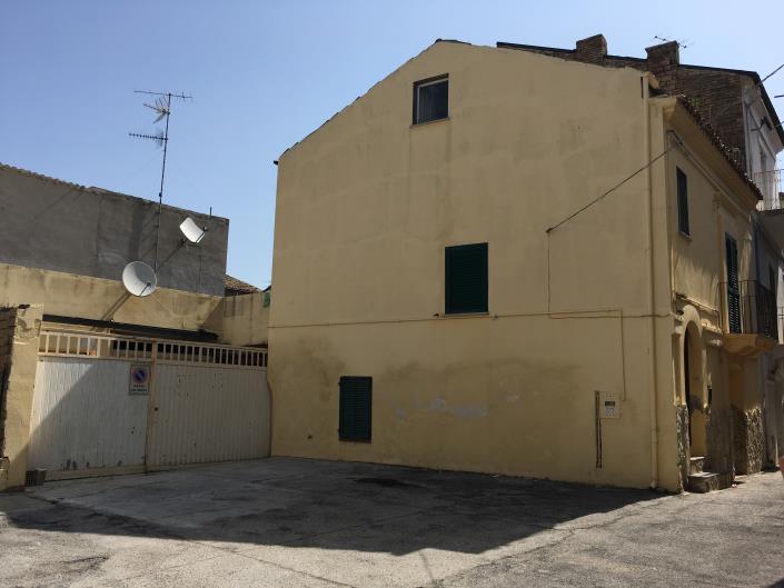 Image No.2-Maison de 2 chambres à vendre à Casalbordino