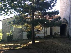 Image No.1-Maison de ville de 3 chambres à vendre à Torricella Peligna
