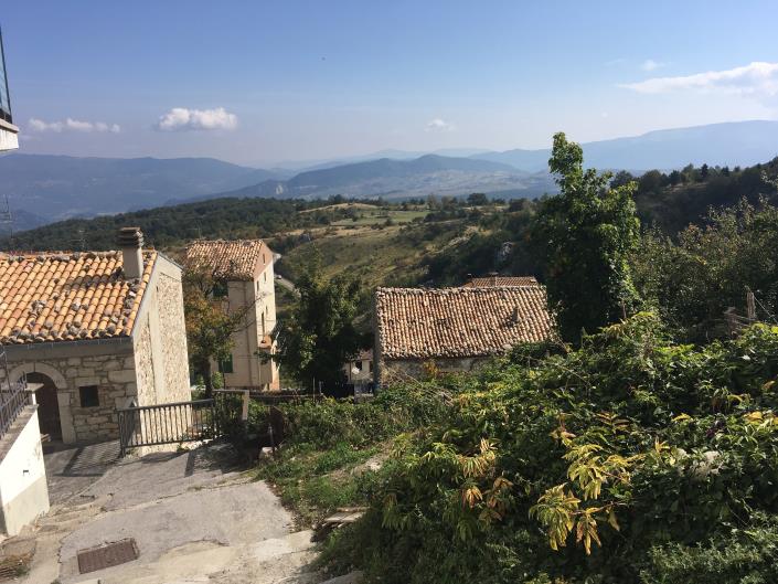 Image No.30-4 Bed Village House for sale