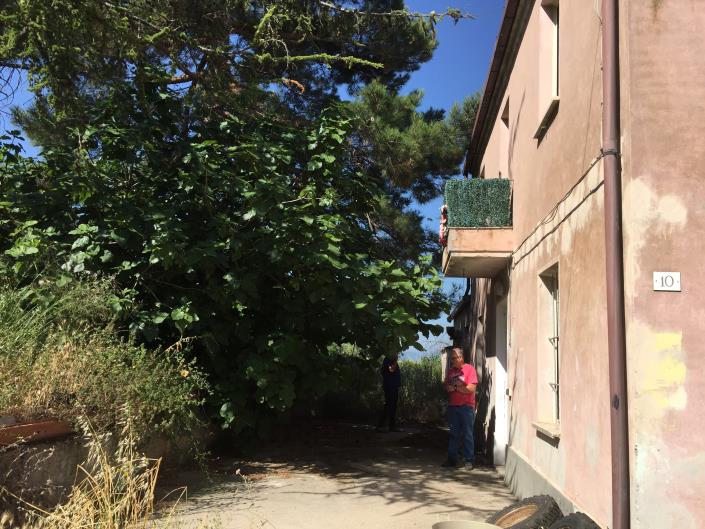 Image No.27-2 Bed Farmhouse for sale