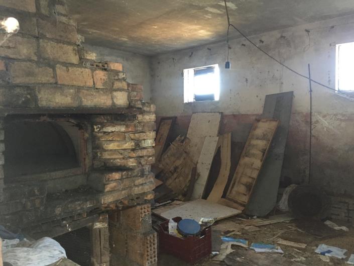 Image No.21-2 Bed Farmhouse for sale