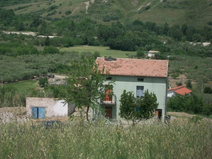 Image No.2-3 Bed Farmhouse for sale