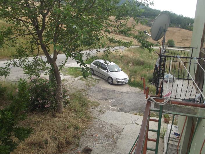 Image No.18-3 Bed Farmhouse for sale