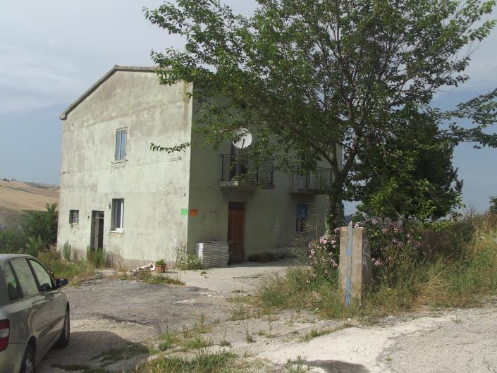 Image No.3-3 Bed Farmhouse for sale