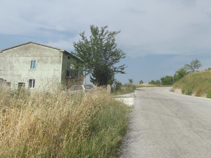 Image No.26-3 Bed Farmhouse for sale