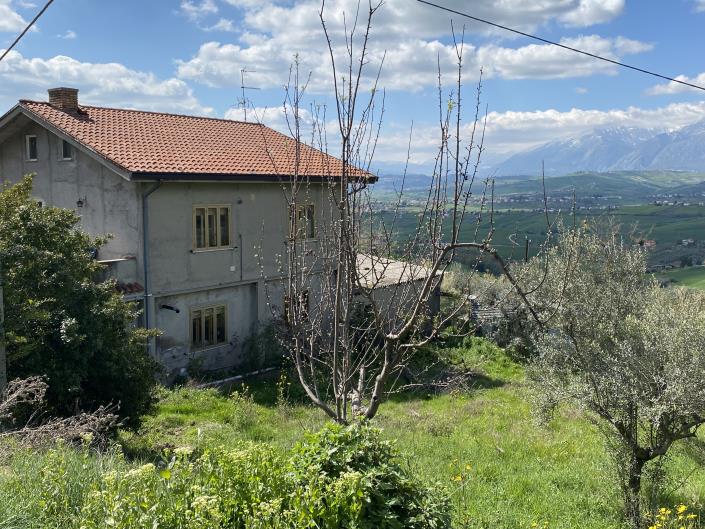 Image No.36-5 Bed Villa / Detached for sale