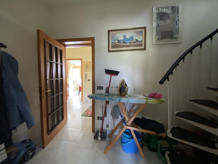 Image No.14-5 Bed Villa / Detached for sale