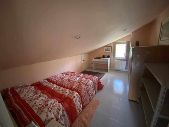 Image No.20-5 Bed Villa / Detached for sale