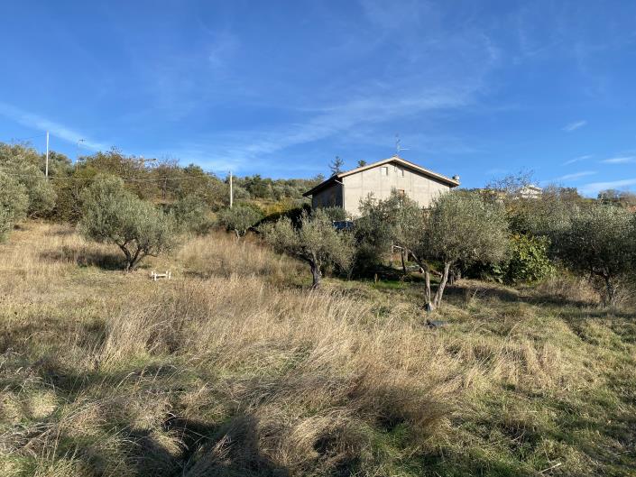 Image No.40-5 Bed Villa / Detached for sale