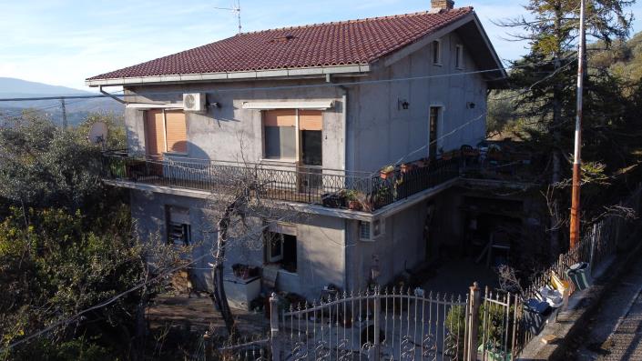 Image No.48-5 Bed Villa / Detached for sale