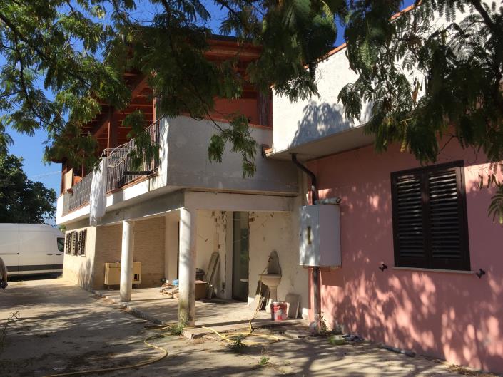 Image No.1-3 Bed House/Villa for sale
