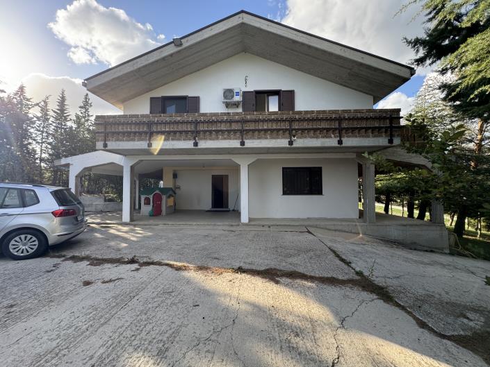 Image No.2-Maison / Villa de 3 chambres à vendre à Torricella Peligna