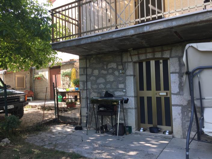 Image No.5-Maison de campagne de 3 chambres à vendre à Pennadomo