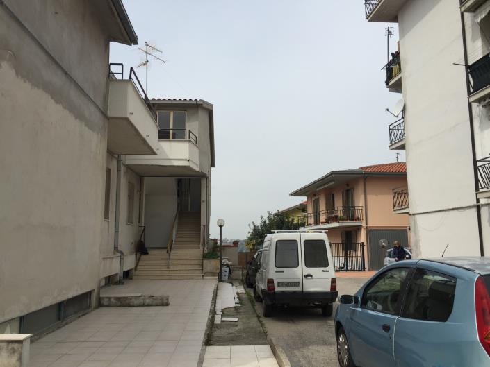 Image No.17-2 Bed Apartment for sale