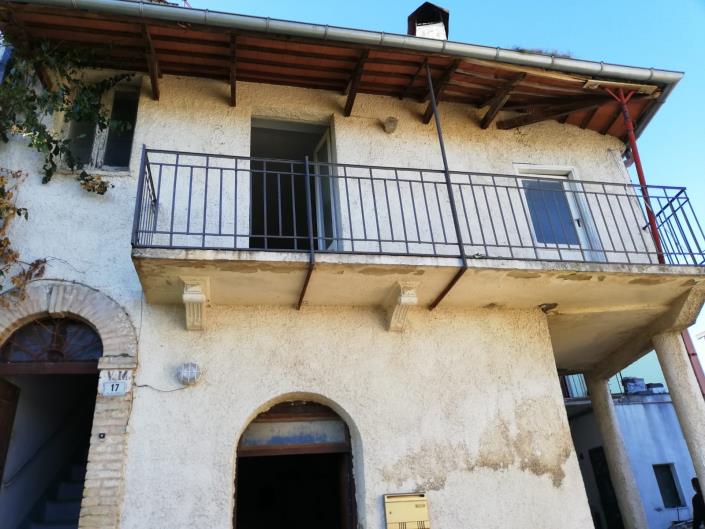 Image No.33-3 Bed Property for sale