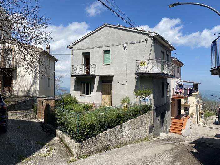 Image No.1-Maison de 2 chambres à vendre à Torricella Peligna