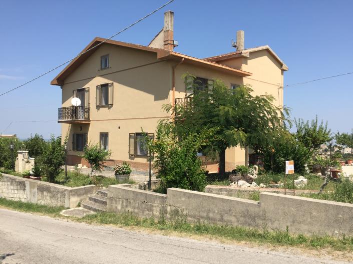 Image No.1-5 Bed House/Villa for sale