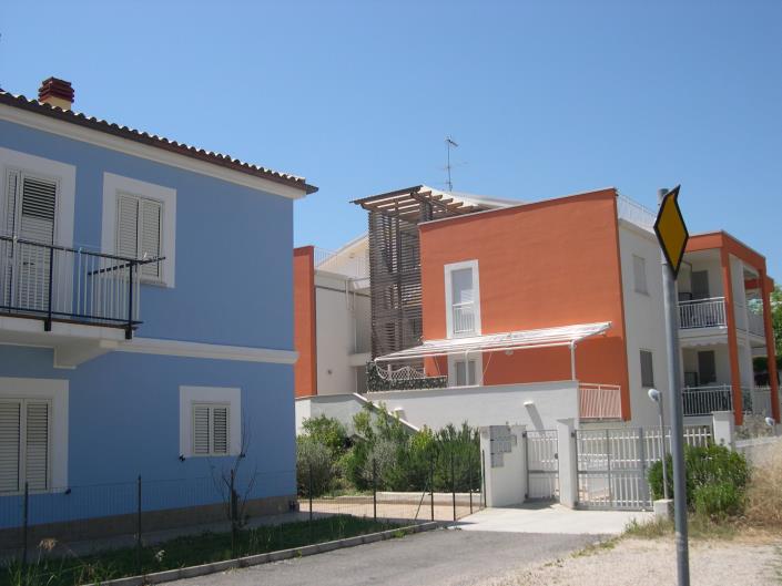 Image No.28-3 Bed Townhouse for sale