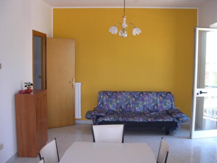 Image No.2-3 Bed Townhouse for sale