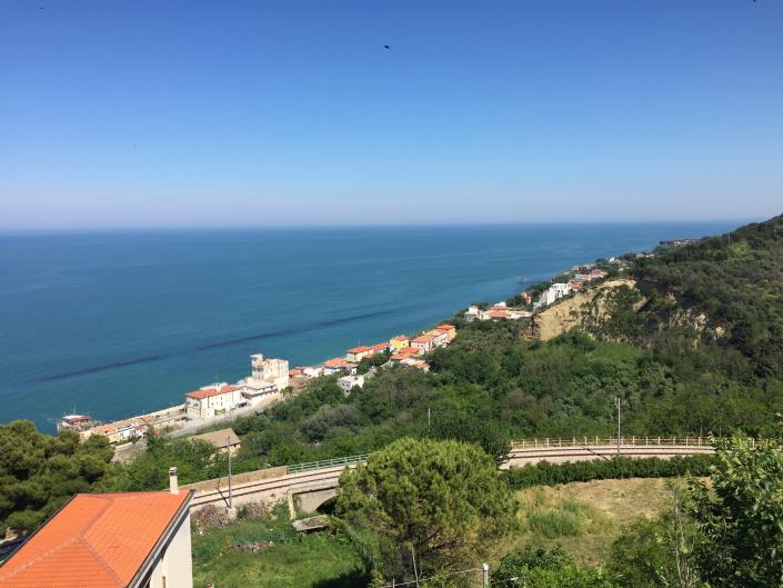 Image No.35-3 Bed Townhouse for sale