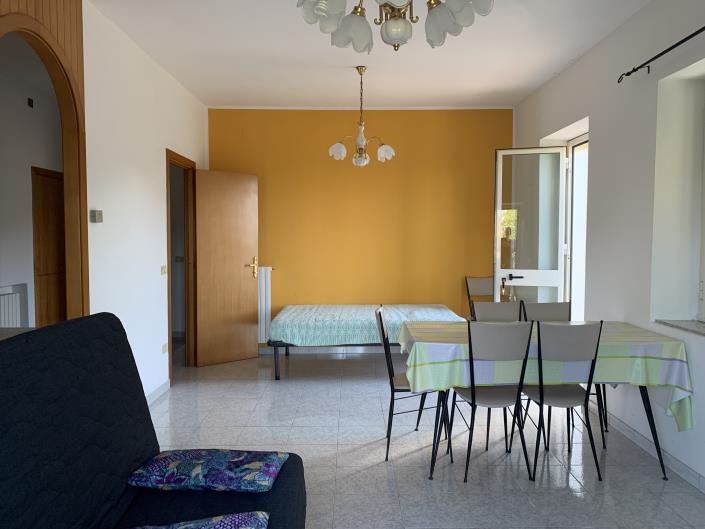 Image No.11-3 Bed Townhouse for sale