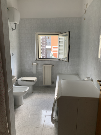 Image No.20-3 Bed Townhouse for sale