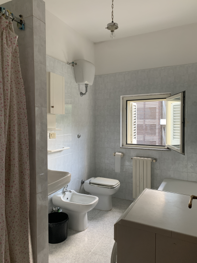 Image No.16-3 Bed Townhouse for sale