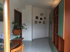 Image No.10-Maison de ville de 4 chambres à vendre à Torricella Peligna
