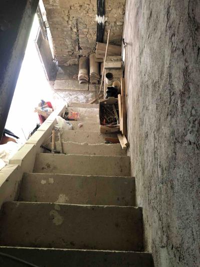 Image No.13-1 Bed Farmhouse for sale