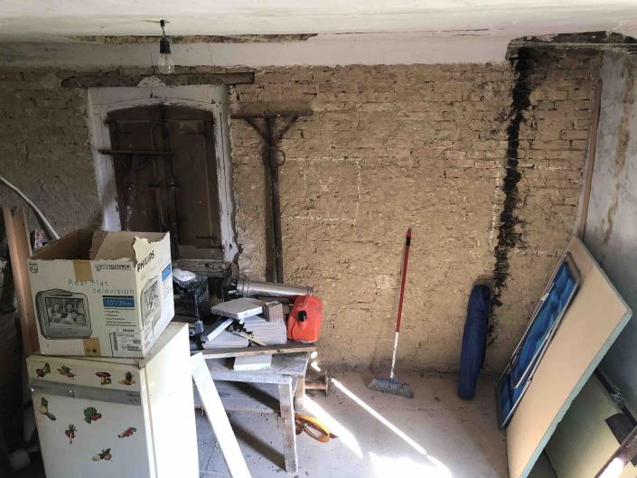 Image No.21-1 Bed Farmhouse for sale