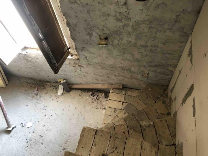 Image No.24-1 Bed Farmhouse for sale