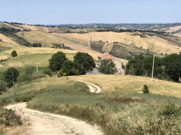 1 - Atessa, Farmhouse