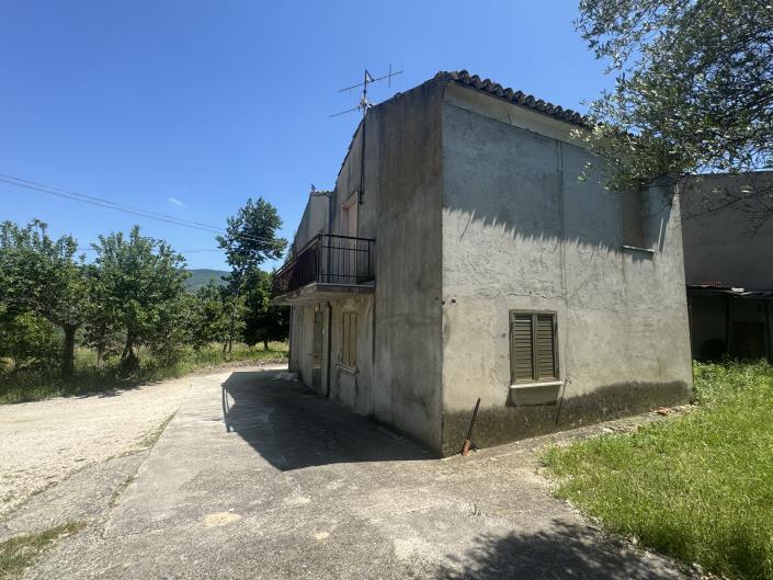 Image No.51-4 Bed House for sale