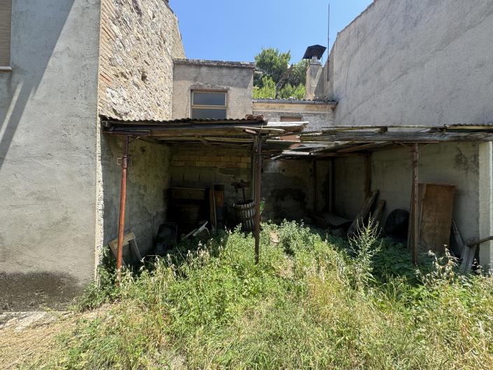 Image No.45-4 Bed House for sale