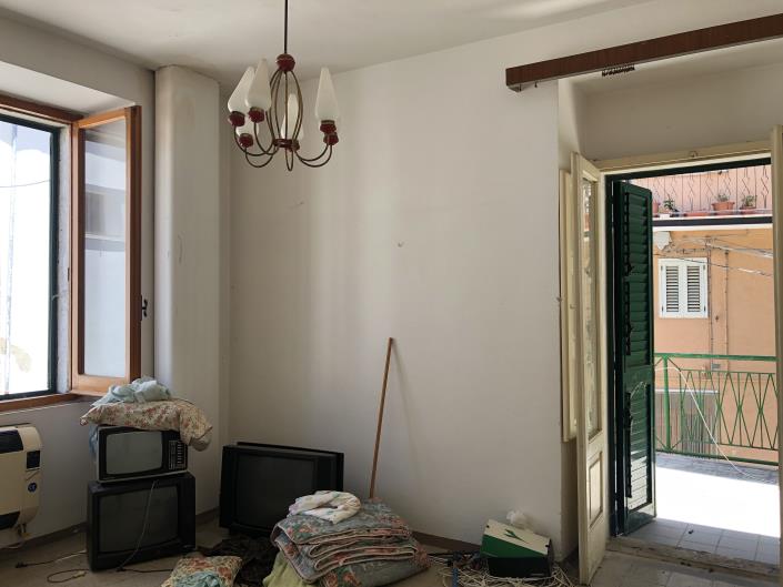 Image No.31-House for sale