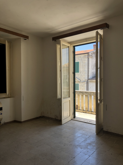 Image No.34-House for sale