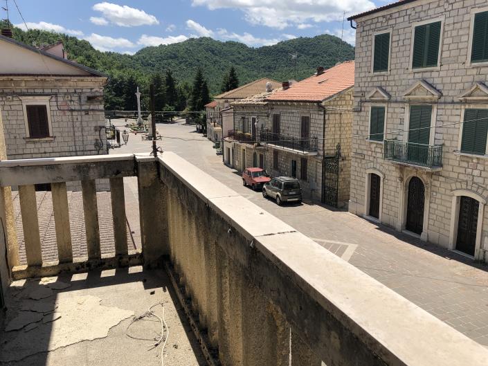 Image No.38-House for sale