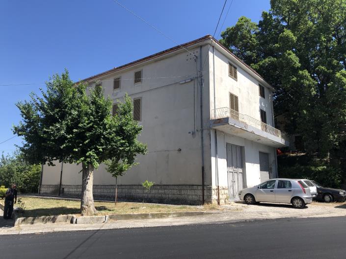 Image No.2-Villa / Détaché de 5 chambres à vendre à Gessopalena