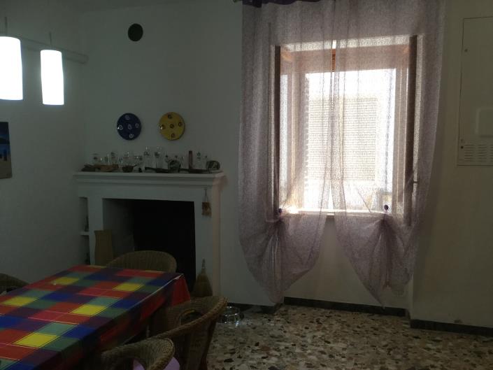 Image No.7-3 Bed Townhouse for sale