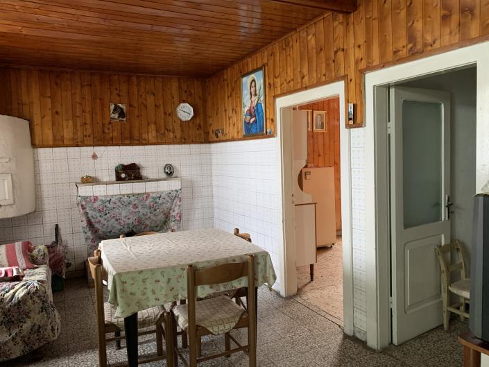 Image No.19-4 Bed Village House for sale