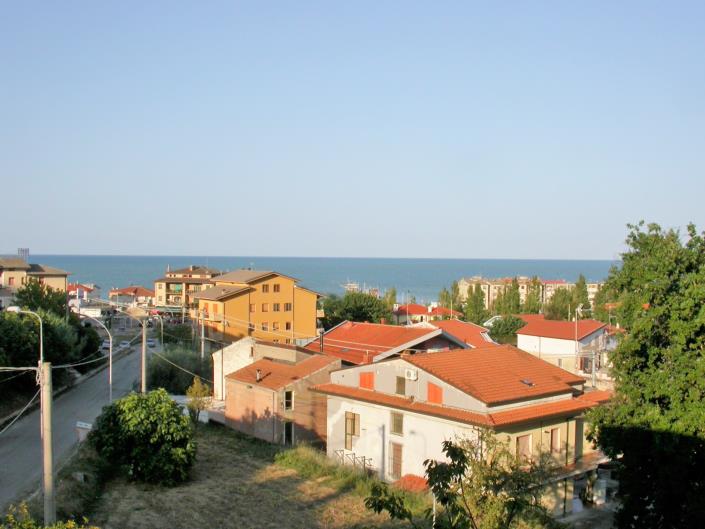 Image No.6-7 Bed Villa / Detached for sale