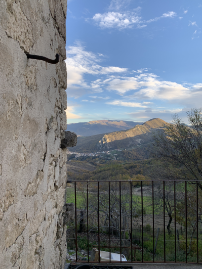 Image No.5-2 Bed Village House for sale