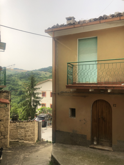 Image No.38-2 Bed Townhouse for sale