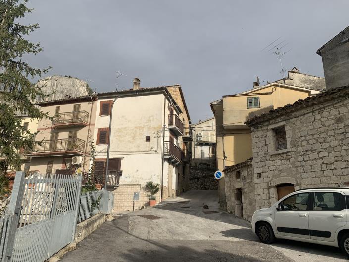 Image No.58-2 Bed Townhouse for sale