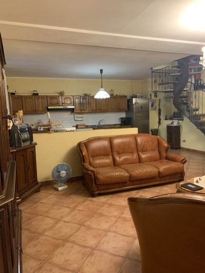 Image No.23-3 Bed Townhouse for sale