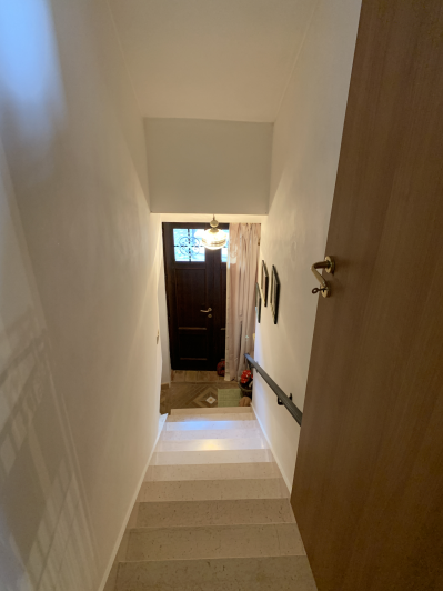 Image No.10-3 Bed Townhouse for sale