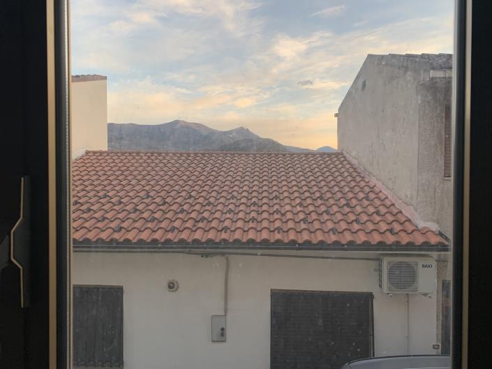 Image No.30-1 Bed Townhouse for sale