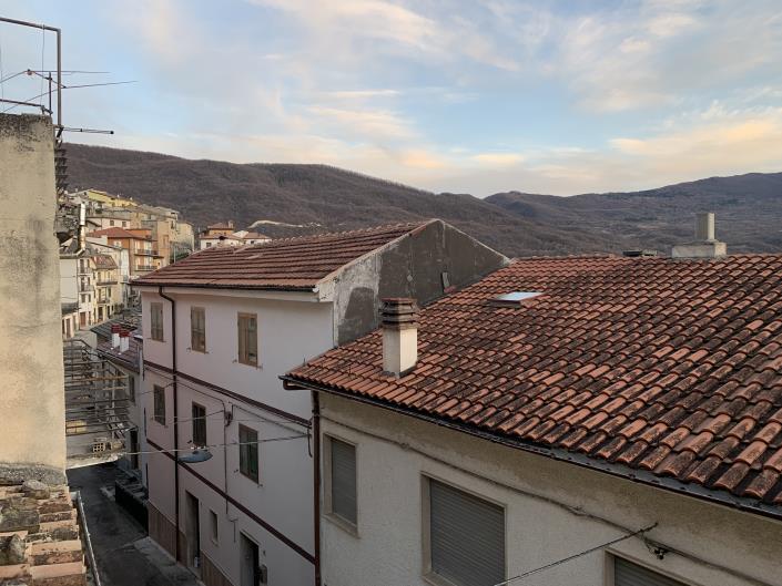 Image No.37-1 Bed Townhouse for sale