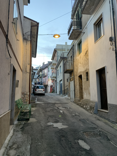 Image No.51-1 Bed Townhouse for sale