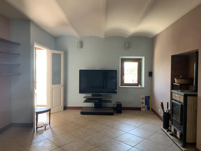 Image No.6-4 Bed Country Property for sale